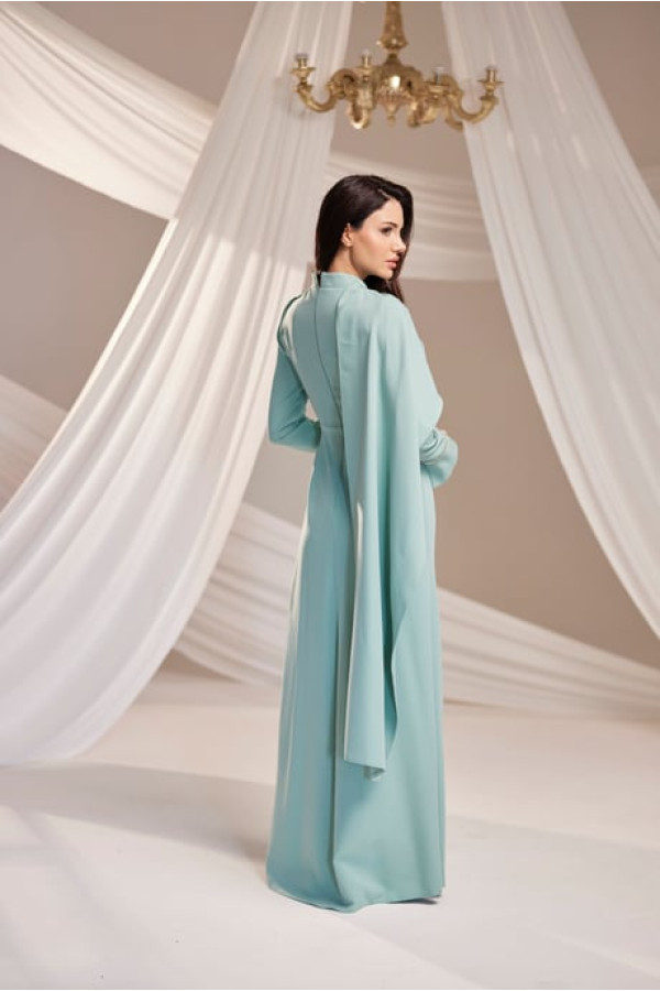 Elara Abiye Mint