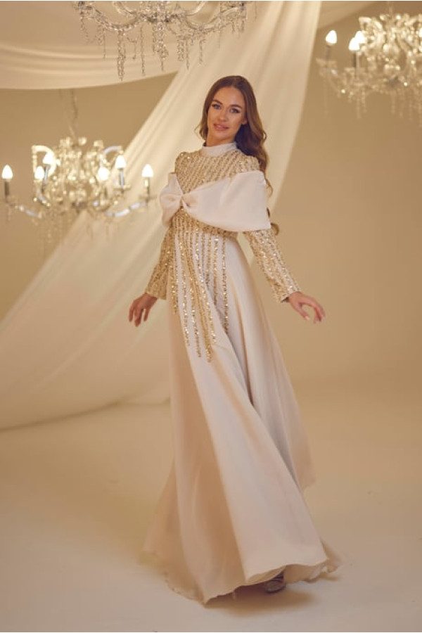 Fahriye Abiye-Gold