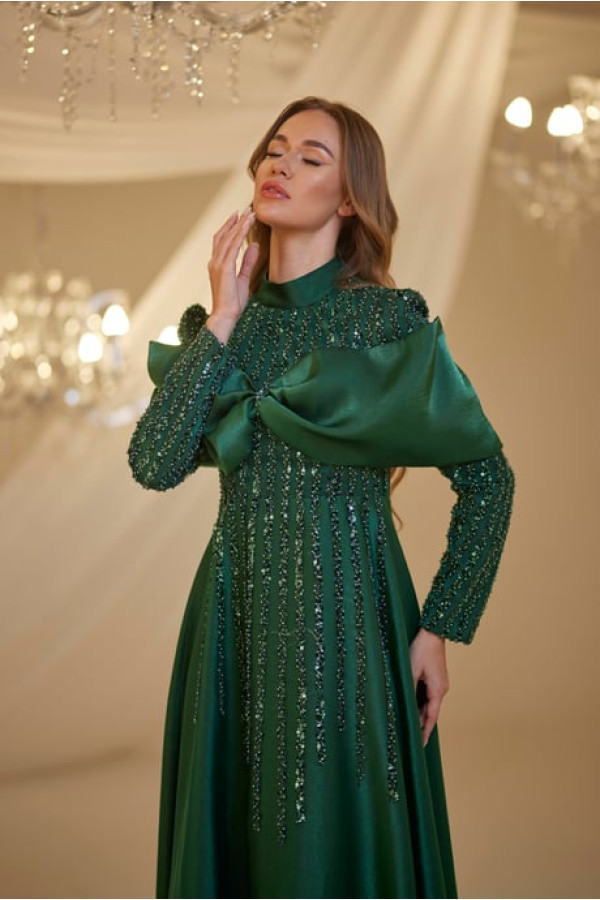 Fahriye Abiye-Zümrüt