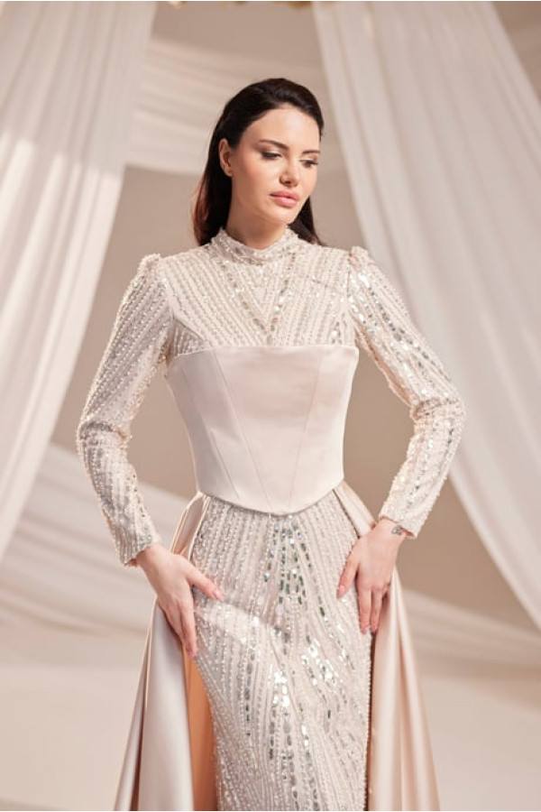 Özge Abiye-Bej