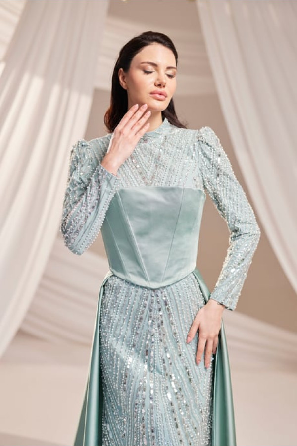 Özge Abiye-Mint