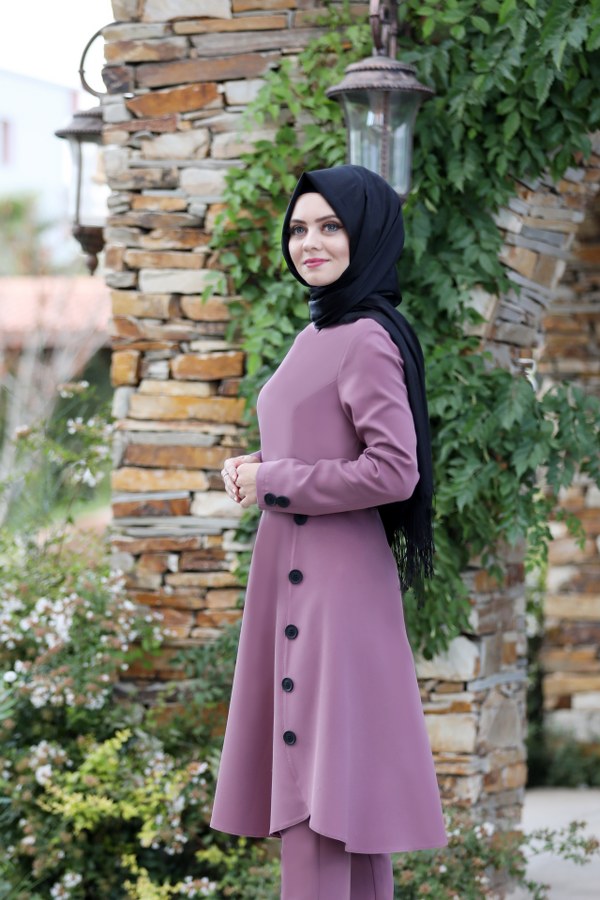 Ahunisa-Azra Suit
