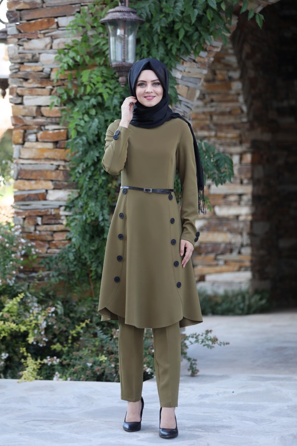 Ahunisa-Azra Suit