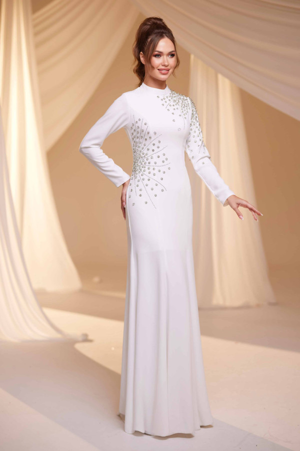 Defne Abiye-Ekru Defne Abiye-Ekru