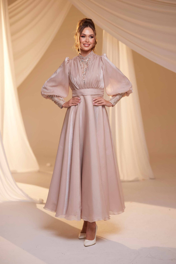 Hera Abiye-Pudra Hera Abiye-Pudra