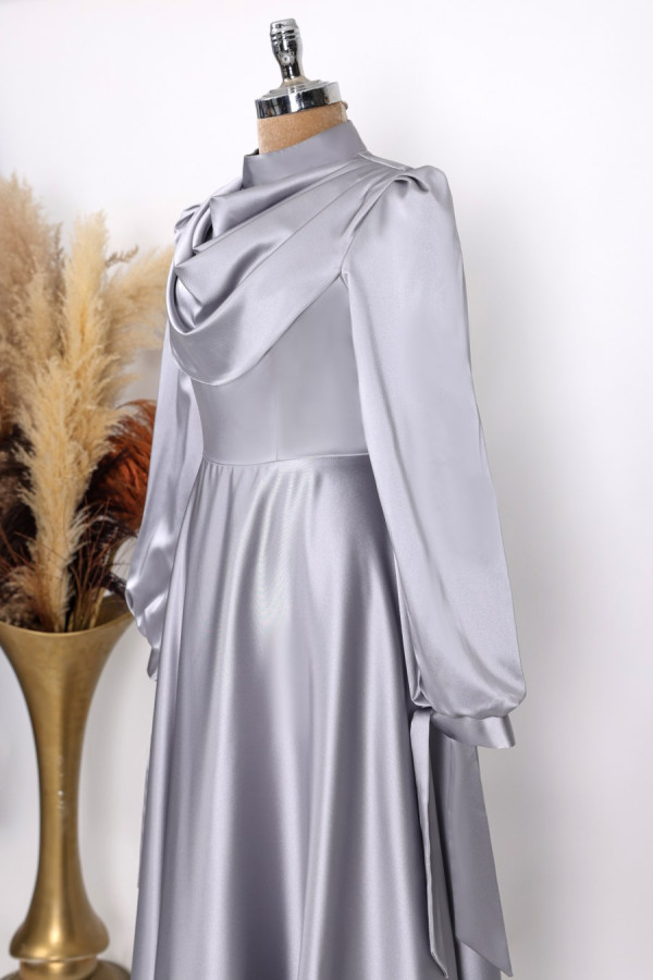 Zehra Tesettür Abiye - Gri Zehra Tesettür Abiye - Gri