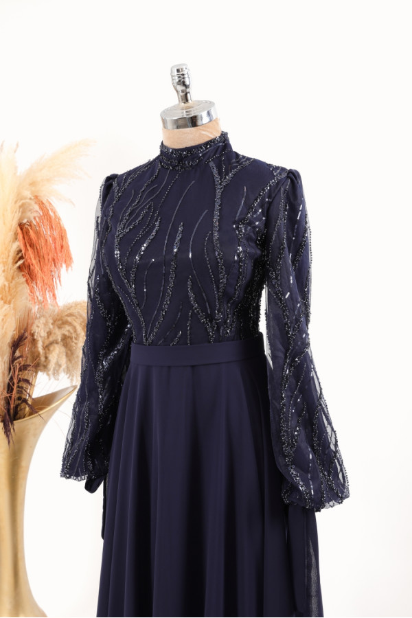 Senem Abiye Lacivert