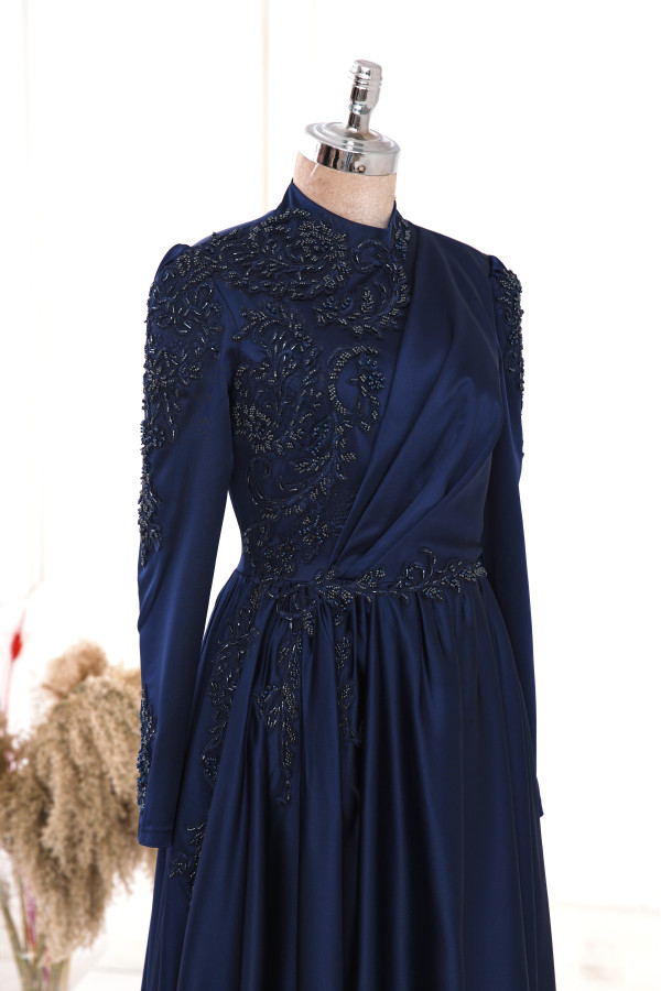 Esma karadag-esila-abaya Esma karadag-esila-abaya