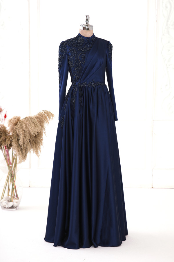 Esma karadag-esila-abaya Esma karadag-esila-abaya
