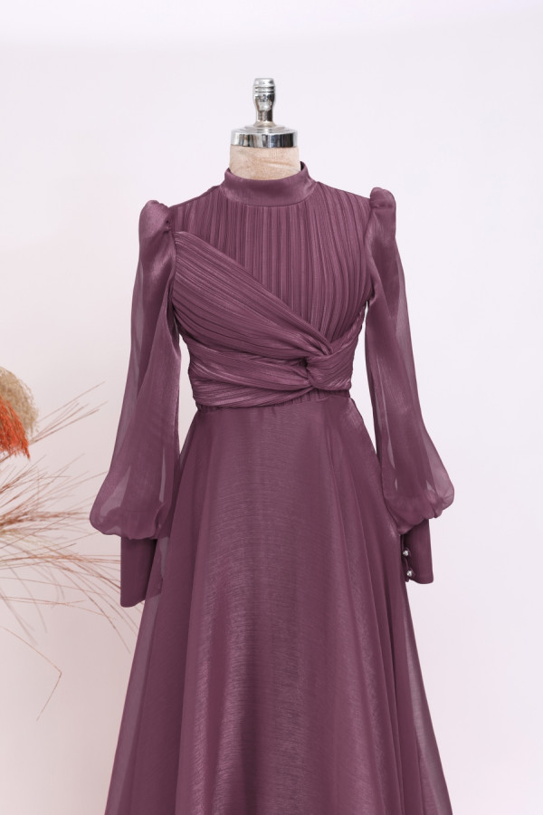 Naz Abiye - Gülkurusu Naz Abiye - Gülkurusu