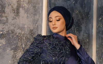 Kısa Boylu ve Kilolu Bayanlar Nasıl Abiye Giyinmeli?