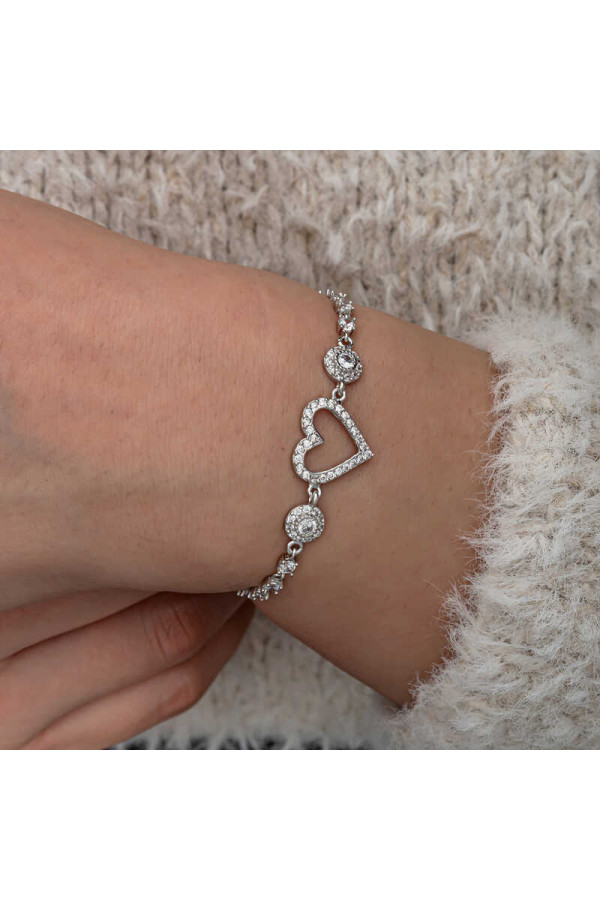 Gümüş Zirkon Taşlı Kalpli Kadın Bileklik