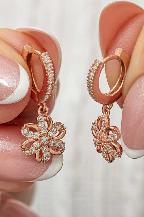 ​Gümüş Sallantılı Rose Çiçek Kadın Küpe