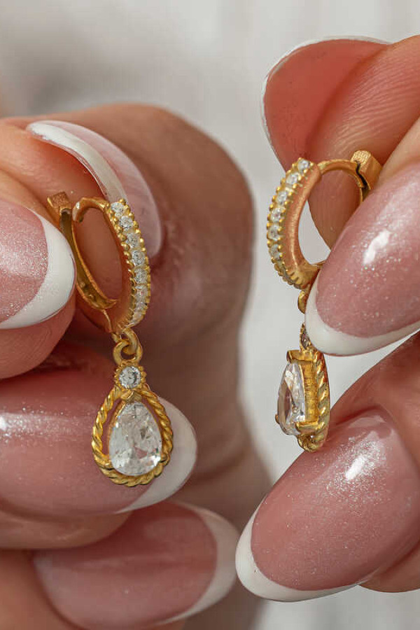 Gümüş Sallantılı Gold Damla Kadın Küpe