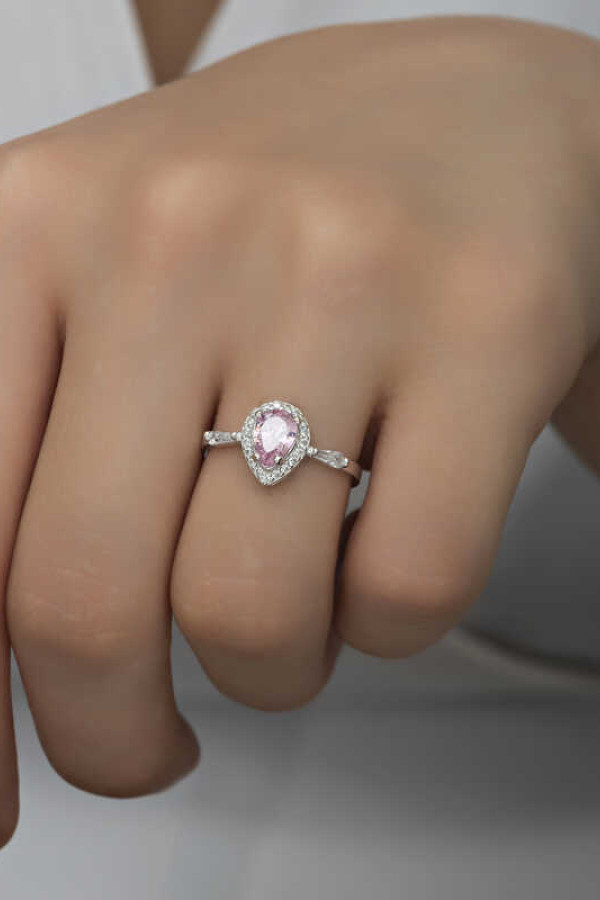 Gümüş Pembe Damla Taşlı Kadın Yüzük