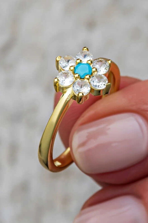 Gümüş Mavi Taşlı Gold Çiçek Kadın Yüzük