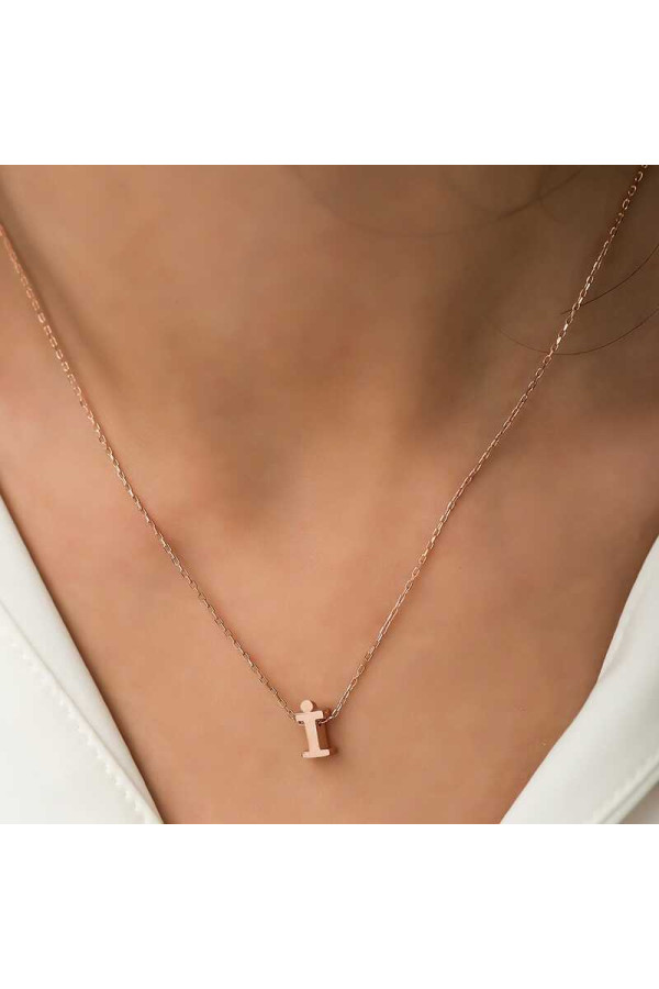 Gümüş Rose 3 Boyutlu İ Harf Bayan Kolye