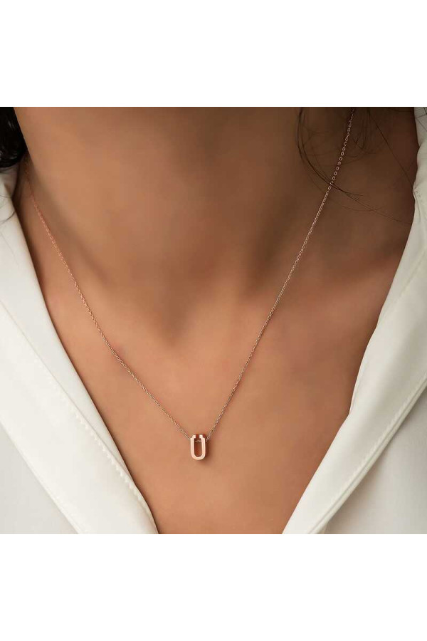 Gümüş Rose 3 Boyutlu Ü Harf Bayan Kolye