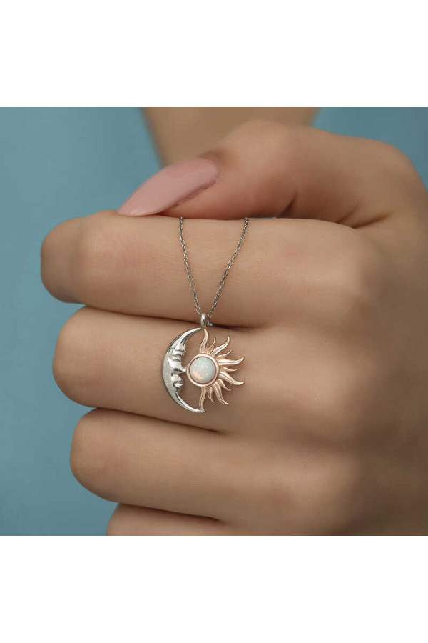 Gümüş Opal Beyaz Taşlı Ay Güneş Kadın Kolye