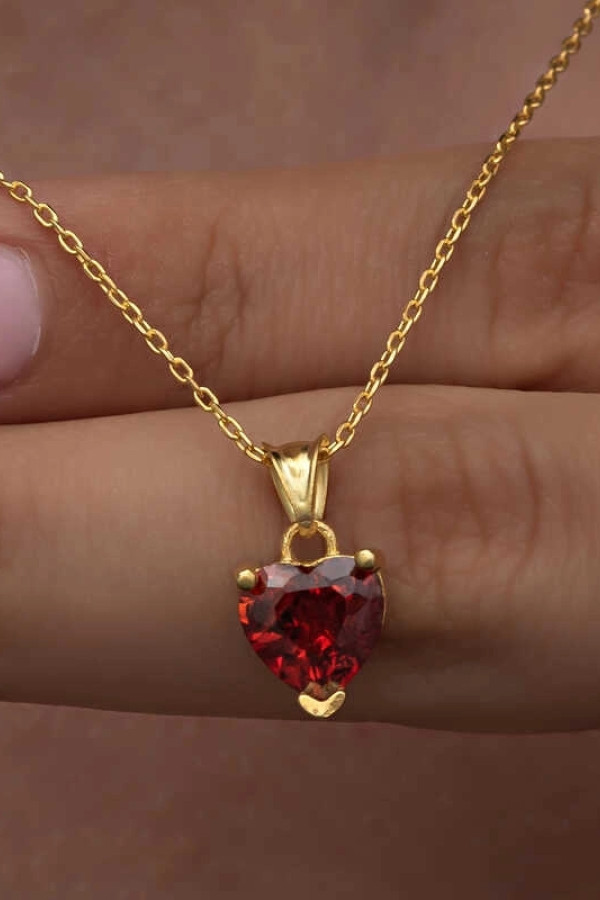 Gümüş Gold Kırmızı Taşlı Kalpli Kadın Kolye