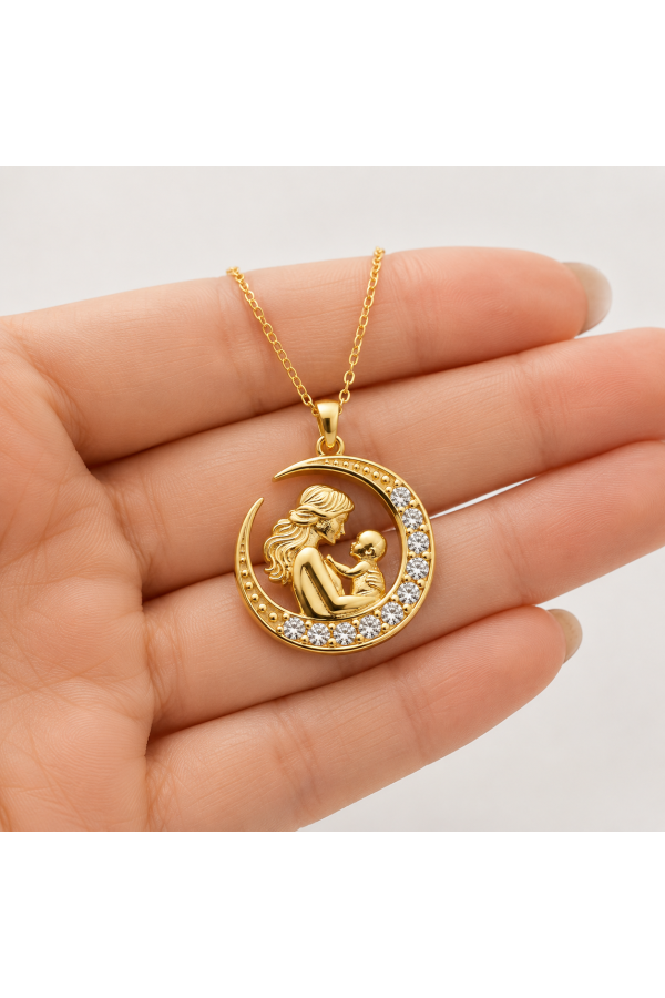 Gümüş Hilal İçinde Anne Bebek Figürlü Gold Kolye