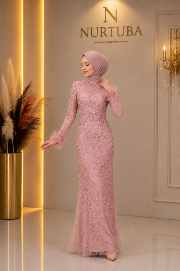 Ceren Abiye Yavruağzı Ceren Abiye Yavruağzı