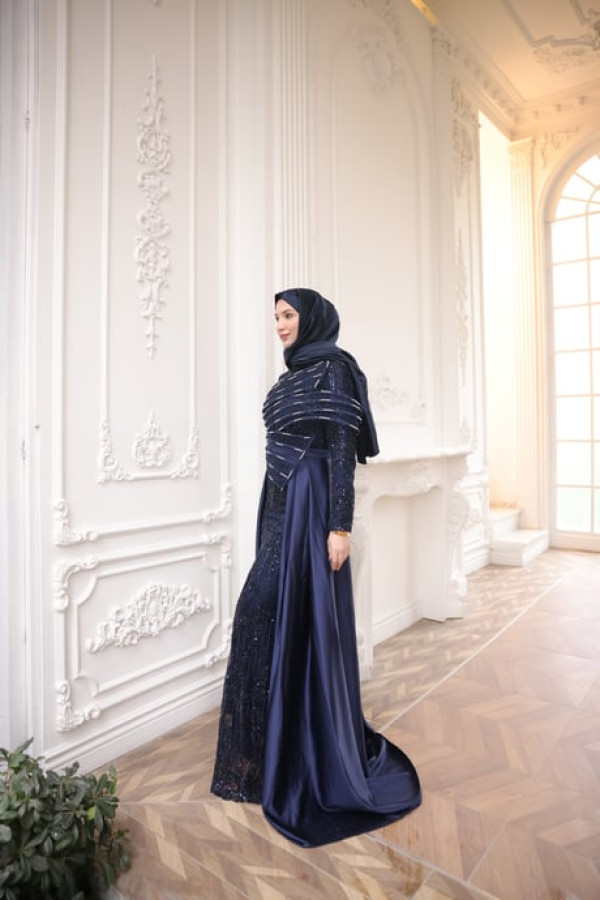 Berre Abiye-Lacivert