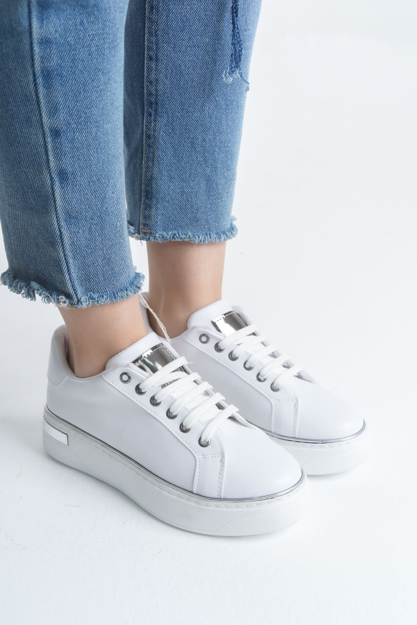 MINA Bağcıklı Ortopedik Taban Kadın Sneaker Spor Ayakkabı - Beyaz/Gümüş