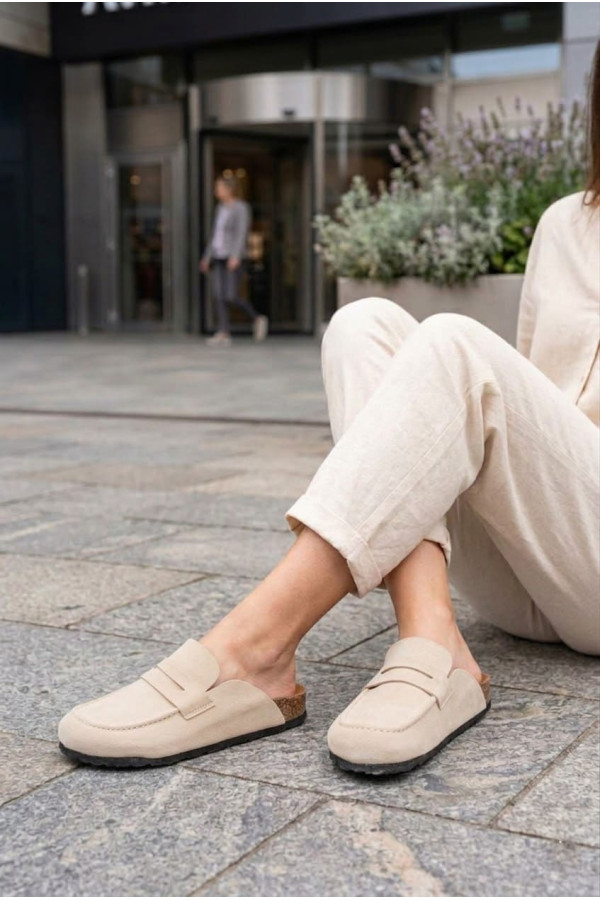LUVRA Bağcıksız Hakiki Süet Deri Kadın Günlük Mantar Taban Loafer Klasik Ayakkabı - Krem LUVRA Bağcıksız Hakiki Süet Deri Kadın Günlük Mantar Taban Loafer Klasik Ayakkabı - Krem