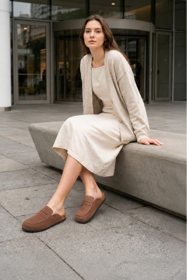 LUVRA Bağcıksız Hakiki Süet Deri Kadın Günlük Mantar Taban Loafer Klasik Ayakkabı - Kahve LUVRA Bağcıksız Hakiki Süet Deri Kadın Günlük Mantar Taban Loafer Klasik Ayakkabı - Kahve