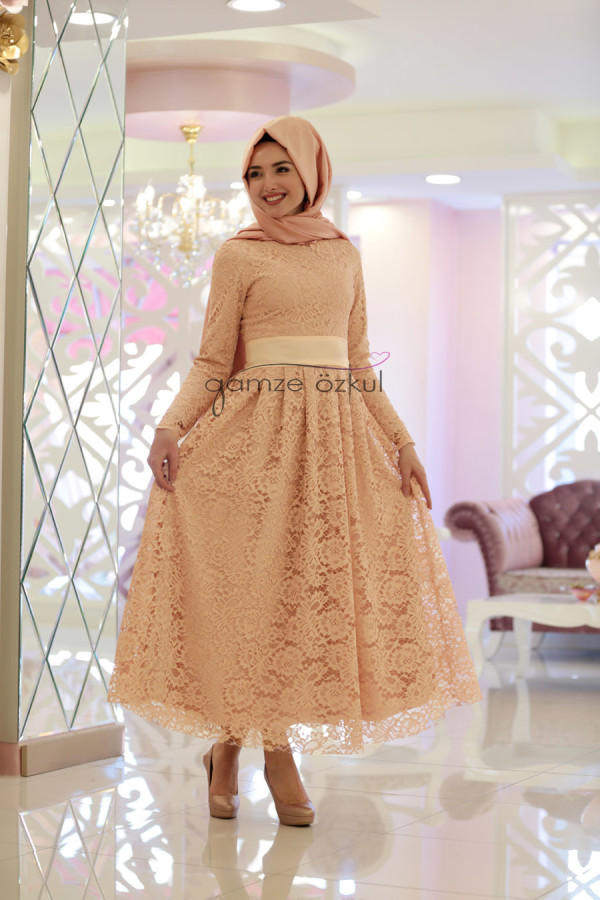 Rana Dantel Elbise Somon